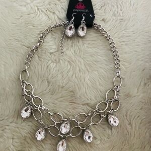 Poparazzi Silver Tone Crystal Necklace & Earring Set NWT